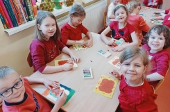 2024-05-09 - Pszczółki - Serdeczna karteczka dla pracowników przemysłu spożywczego