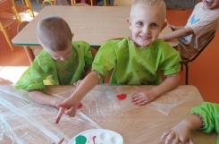 2024-07-10 - Motylki - Malujemy na folii