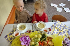2025-05-27 - Zajączki - Elegancki obiad na Dzień Mamy